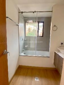 Apartamento de 5 alcobas en venta en Los Rosales Reservado, Bogotá, 600 m² · foto 11 de 20