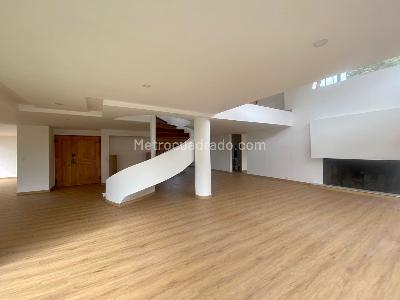 Apartamento de 5 alcobas en venta en Los Rosales Reservado, Bogotá, 600 m² · foto 5 de 20