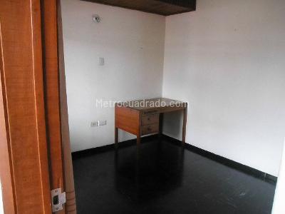 Casa en venta en La Esmeralda, Bogotá · foto 7 de 19
