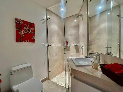 Apartamento en venta en El Refugio, Bogotá · foto 8 de 19