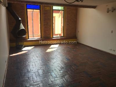 Apartamento en venta en La Candelaria, Bogotá · foto 3 de 11