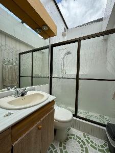 Casa de 3 alcobas en venta en Niza Suba, Bogotá, 385 m² · foto 16 de 16