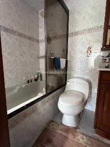 Apartamento de 4 alcobas en venta en Santa Bibiana, Bogotá, 274 m² · foto 16 de 17
