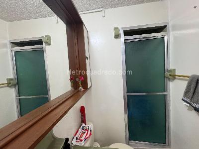 Apartamento de 3 alcobas en venta en Alicante, Bogotá, 77 m² · foto 11 de 12