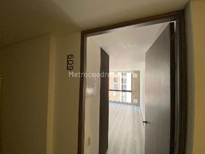 Apartamento de 1 alcoba en arriendo en Mazuren I, Bogotá, 31 m² · foto 5 de 17