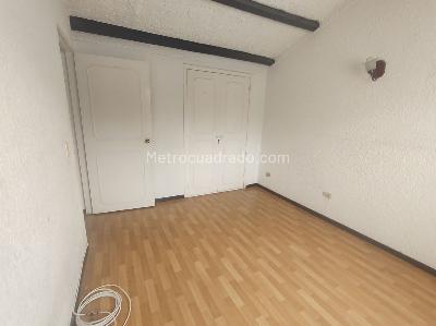 Casa en venta en Villa Del Prado, Bogotá · foto 6 de 18