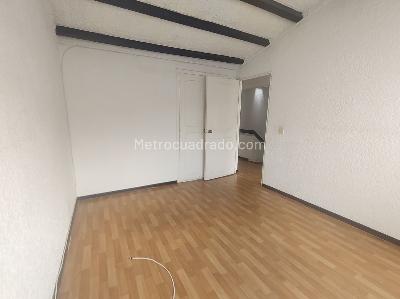 Casa en venta en Villa Del Prado, Bogotá · foto 10 de 18