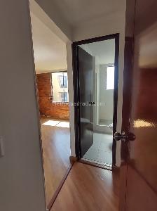 Apartamento de 2 alcobas en venta en Mirador De Los Cipreses, Bogotá, 52 m² · foto 3 de 20