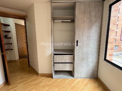 Apartaestudio en venta en Marly, Bogotá, 34 m² · foto 11 de 12