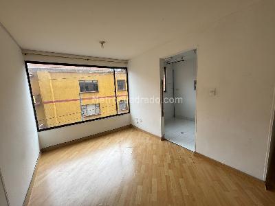 Apartaestudio en venta en Marly, Bogotá, 34 m² · foto 3 de 12