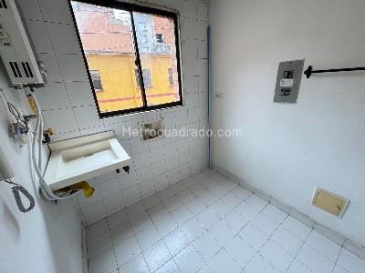 Apartaestudio en venta en Marly, Bogotá, 34 m² · foto 6 de 12