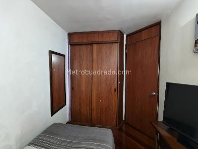 Apartamento de 3 alcobas en venta en Portal De Modelia Iii, Bogotá, 64 m² · foto 10 de 20