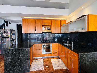 Apartamento en venta en La Macarena, Bogotá · foto 3 de 19