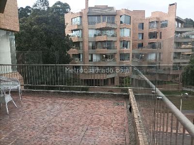Apartamento de 3 alcobas en venta en Altos De Sotileza, Bogotá, 255 m² · foto 4 de 20