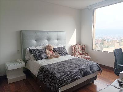 Apartamento de 3 alcobas en venta en Altos De Sotileza, Bogotá, 255 m² · foto 13 de 20