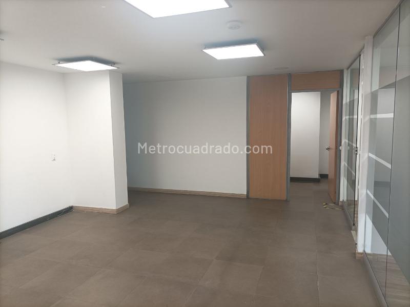 Oficina en Arriendo, CHICO NORTE II, Bogotá D.C. - Más