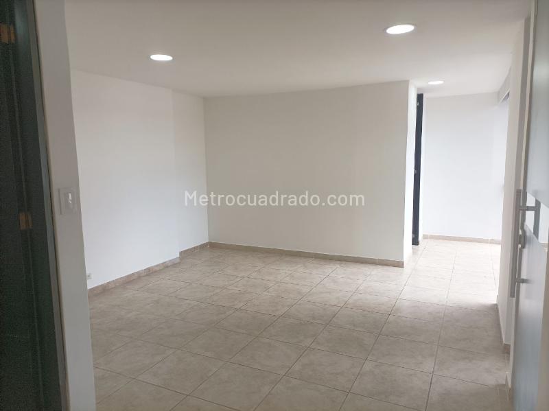 Oficina en Arriendo, QUINTA CAMACHO, Bogotá D.C. - Más