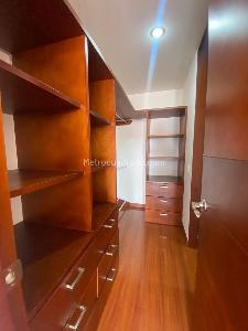 Apartamento de 1 alcoba en venta en San Patricio Usaquen, Bogotá, 52 m² · foto 13 de 20