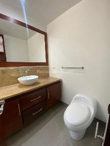 Apartamento de 1 alcoba en venta en San Patricio Usaquen, Bogotá, 52 m² · foto 14 de 20