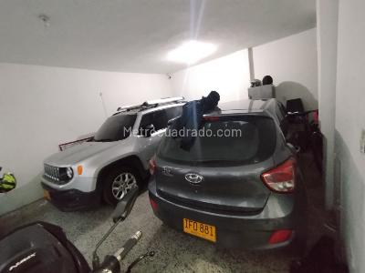 Casa de 5 alcobas en venta en Villas Del Dorado, Bogotá, 335 m² · foto 7 de 20