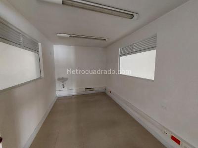Casa de 5 alcobas en venta en Pasadena, Bogotá, 450 m² · foto 12 de 12