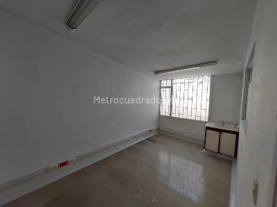 Casa de 5 alcobas en venta en Pasadena, Bogotá, 450 m² · foto 7 de 12