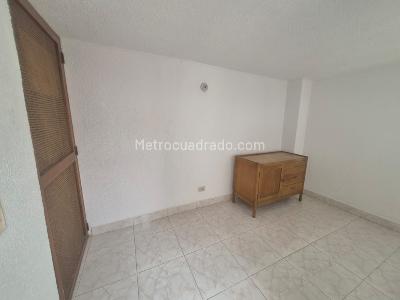 Apartamento de 3 alcobas en venta en Caobos Salazar, Bogotá, 98 m² · foto 9 de 13