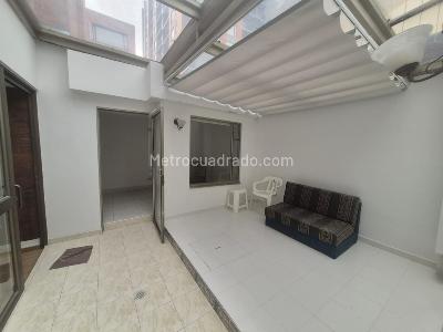 Apartamento de 3 alcobas en venta en Caobos Salazar, Bogotá, 98 m² · foto 10 de 13