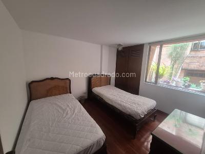 Apartamento de 3 alcobas en venta en Caobos Salazar, Bogotá, 98 m² · foto 11 de 13