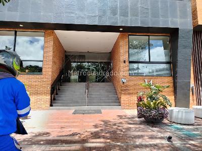 Apartamento en venta en Cedritos, Bogotá · foto 2 de 20