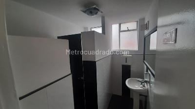 Casa de 5 alcobas en venta en La Soledad, Bogotá, 330 m² · foto 12 de 20
