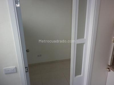 Apartamento de 3 alcobas en arriendo en Recodo Del Country, Bogotá, 82 m² · foto 7 de 19