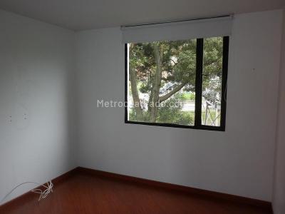 Apartamento de 3 alcobas en arriendo en Recodo Del Country, Bogotá, 82 m² · foto 12 de 19