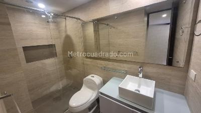 Apartamento en venta en Santa Barbara Central, Bogotá · foto 13 de 16