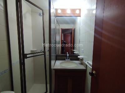 Apartamento de 3 alcobas en venta en San Luis, Bogotá, 66 m² · foto 13 de 19