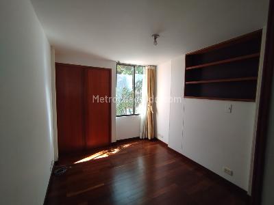 Apartamento de 3 alcobas en venta en San Luis, Bogotá, 66 m² · foto 15 de 19