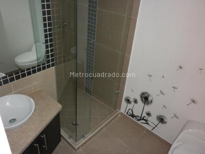 Apartamento de 2 alcobas en arriendo en Cedritos, Bogotá, 81 m² · foto 13 de 20