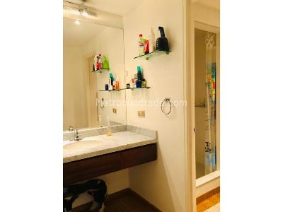 Apartamento de 4 alcobas en venta en Rosales Bajo, Bogotá, 360 m² · foto 8 de 20