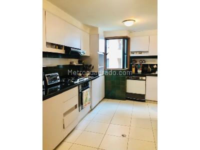 Apartamento de 4 alcobas en venta en Rosales Bajo, Bogotá, 360 m² · foto 9 de 20