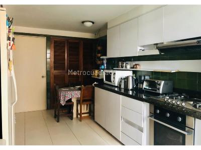 Apartamento de 4 alcobas en venta en Rosales Bajo, Bogotá, 360 m² · foto 11 de 20