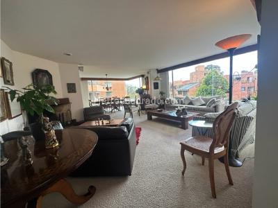 Apartamento de 4 alcobas en venta en Rosales Bajo, Bogotá, 360 m² · foto 18 de 20