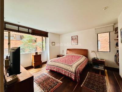 Apartamento en venta en Rosales Alto, Bogotá · foto 3 de 20