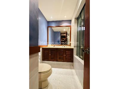 Apartamento en venta en Rosales Alto, Bogotá · foto 10 de 20