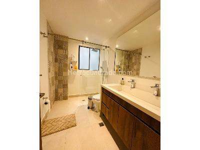 Apartamento de 3 alcobas en venta en Santa Barbara, Bogotá, 237 m² · foto 5 de 20