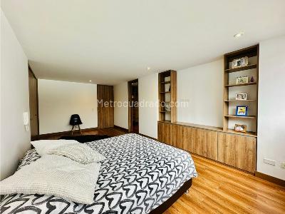 Apartamento de 3 alcobas en venta en Santa Barbara, Bogotá, 237 m² · foto 7 de 20