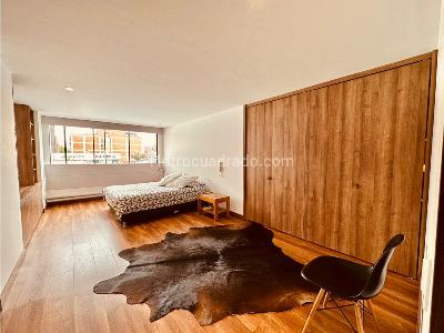 Apartamento de 3 alcobas en venta en Santa Barbara, Bogotá, 237 m² · foto 9 de 20