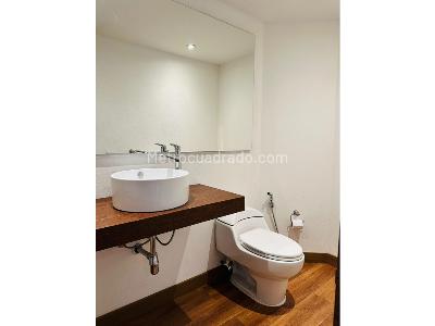 Apartamento de 3 alcobas en venta en Santa Barbara, Bogotá, 237 m² · foto 11 de 20
