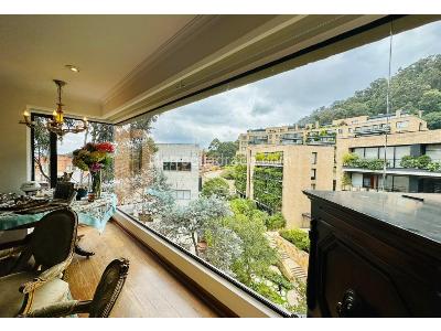 Apartamento de 4 alcobas en venta en Rosales Alto, Bogotá, 298 m² · foto 8 de 20