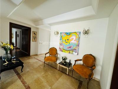 Apartamento de 4 alcobas en venta en Rosales Alto, Bogotá, 298 m² · foto 10 de 20