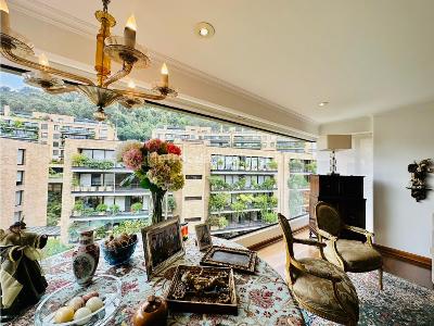 Apartamento de 4 alcobas en venta en Rosales Alto, Bogotá, 298 m² · foto 20 de 20